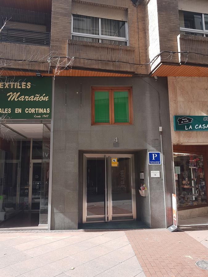 Pension El Espolon Logrono Exterior photo